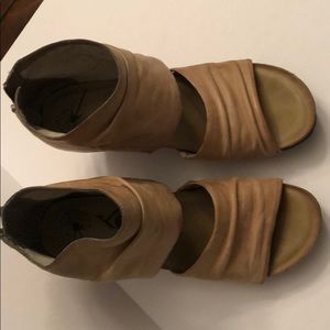 OTBT Patchouli Booties size 8 1/2